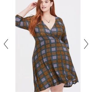 Torrid 0X OUTLANDER Plaid V-Neck Dress
